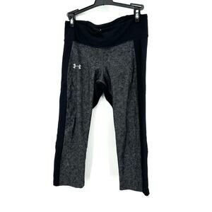Under Armour Size Medium Capri Legging Black Gray Zipper Pocket Vented Heat Gear